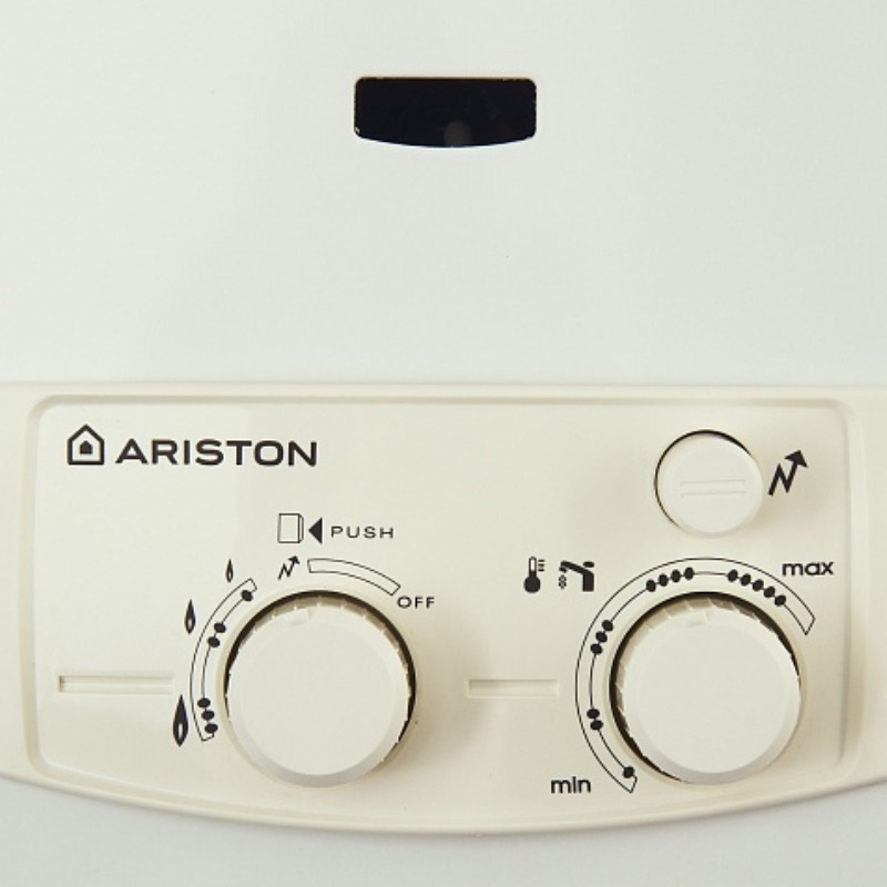Ariston p. Газовый водонагреватель проточный Аристон fast 14 CF P. Газовая колонка Ariston fast 11 CF P. Газовая колонка Ariston fast 14cf. Газовая колонка Ariston fast cf14e размер.